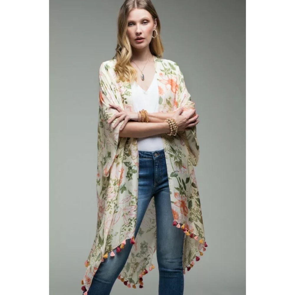 SOLD OUT Poets Garden Floral Tassel Boho Kimono Wrap - Picture 2 of 8